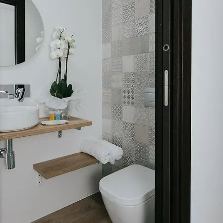 Aparthotel Burgosuites 3*