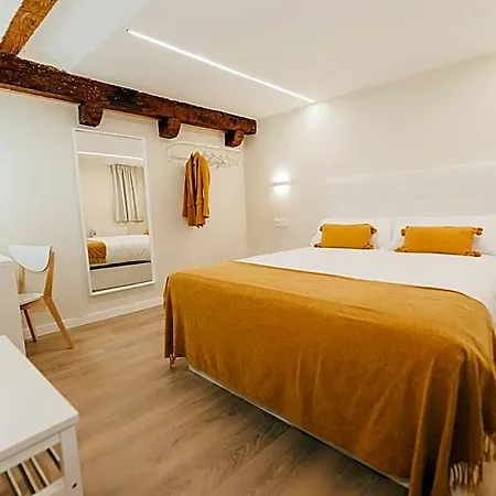 Burgosuites 3*