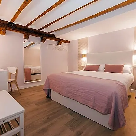Burgosuites