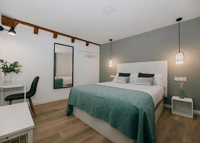 Burgosuites Aparthotel 3*